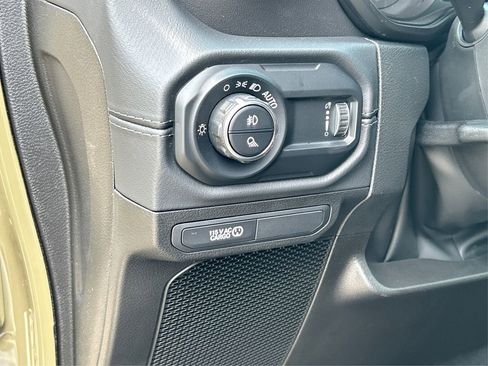 New 2025 Jeep Gladiator Sport w/ Premium Package AWD/4WD image 47