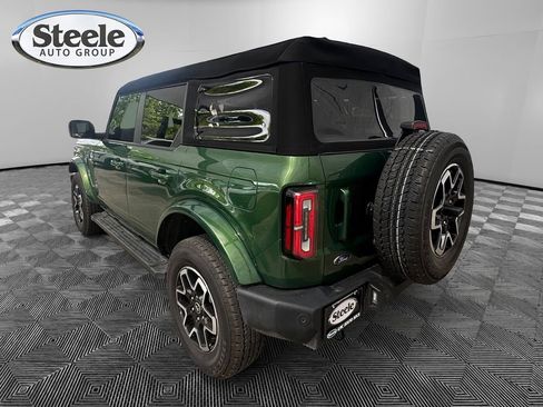 Used 2023 Ford Bronco Outer Banks AWD/4WD image 3