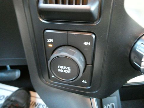 New 2026 Ford F150 Lariat AWD/4WD image 23
