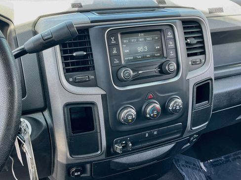 Used 2014 RAM 1500 Express RWD image 13