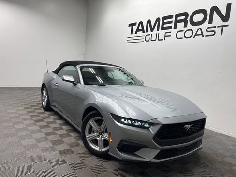 Used 2026 Ford Mustang Premium image 21