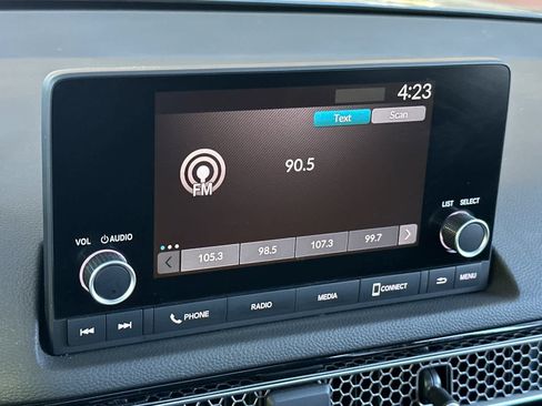 Used 2023 Honda Civic EX-L image 18