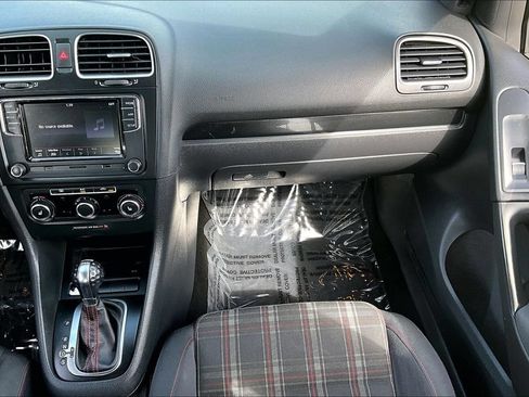 Used 2014 Volkswagen GTI Wolfsburg Edition FWD image 22