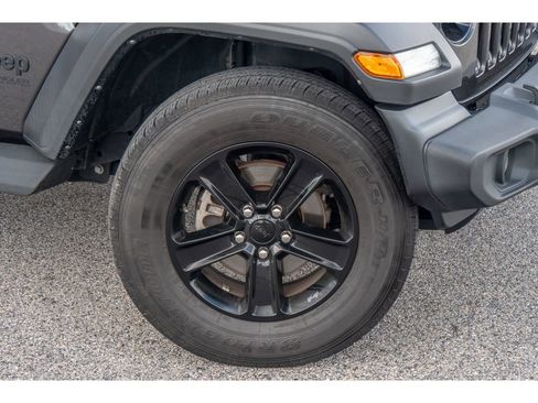 Used 2022 Jeep Wrangler Unlimited Sport image 34