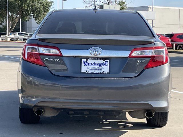 Used 2012 Toyota Camry XLE FWD image 5