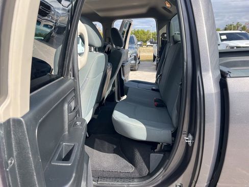 Used 2017 RAM 1500 Express image 54