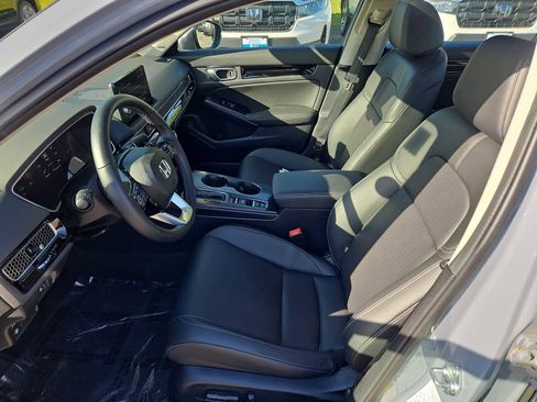 Certified 2024 Honda Civic Touring image 16
