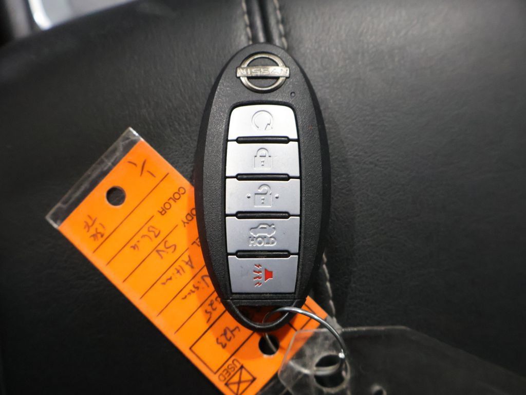 Used 2025 Nissan Altima 2.5 SV AWD/4WD image 25