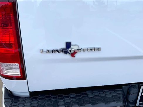 Used 2018 RAM 1500 Lone Star AWD/4WD image 28