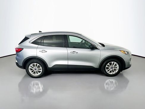 Used 2022 Ford Escape SE w/ Convenience Package FWD image 8