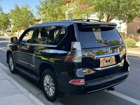 Used 2016 Lexus GX 460 w/ Premium Package AWD/4WD image 6