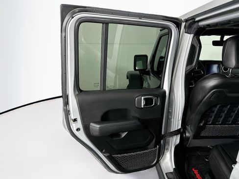 Used 2023 Jeep Wrangler Unlimited Rubicon 4xe w/ Cold Weather Group AWD/4WD image 26