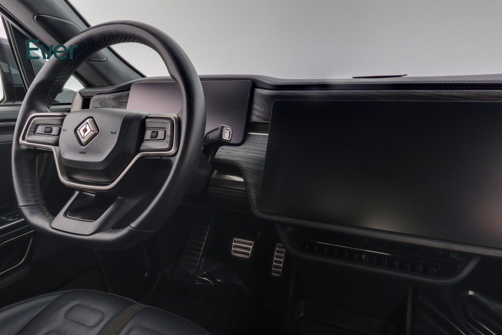 Used 2022 Rivian R1T Adventure AWD/4WD image 25