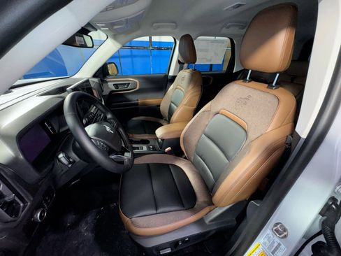 New 2026 Ford Bronco Sport Outer Banks w/ Outer Banks Tech Package+ AWD/4WD image 26