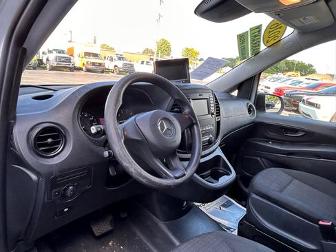 Used 2016 Mercedes-Benz Metris image 16