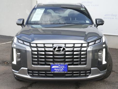 Used 2024 Hyundai Palisade Calligraphy image 5