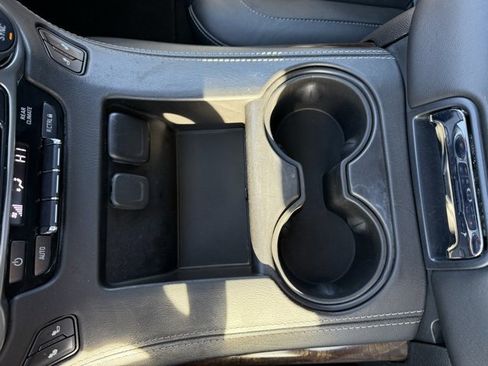 Used 2020 Chevrolet Tahoe LT image 28