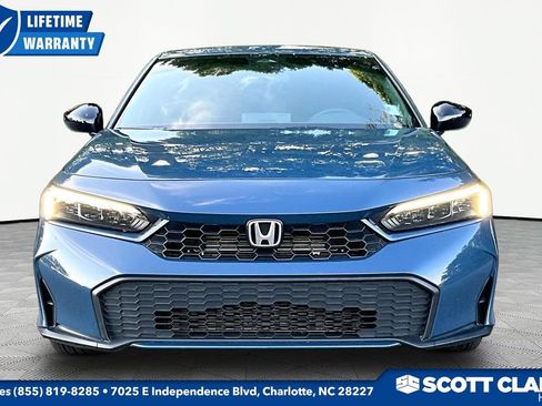 Used 2025 Honda Civic Sport image 2