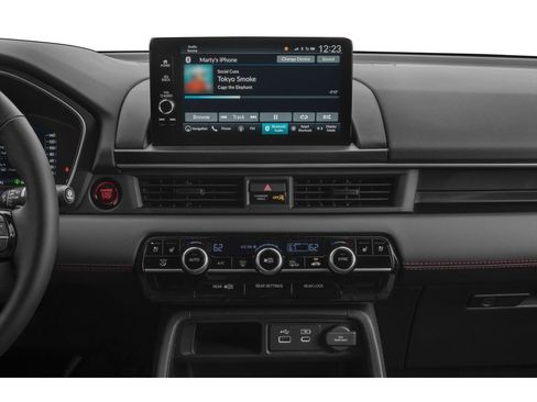 Used 2025 Honda Pilot Black Edition image 7