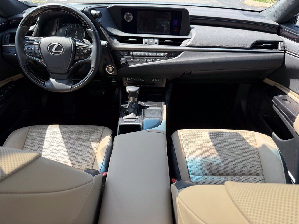 Used 2021 Lexus ES 350 w/ Premium Package FWD image 14