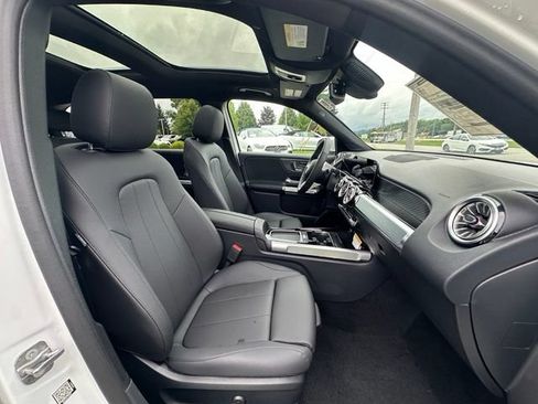 New 2026 Mercedes-Benz GLB 250 4MATIC image 27