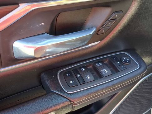 Used 2023 RAM 1500 Laramie image 12