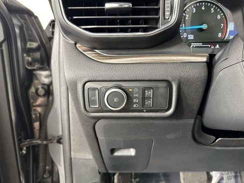 Used 2023 Ford Explorer Limited w/ Limited Technology Package AWD/4WD image 15