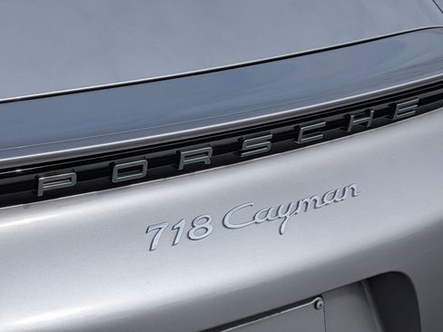 Certified 2024 Porsche 718 Cayman RWD image 26
