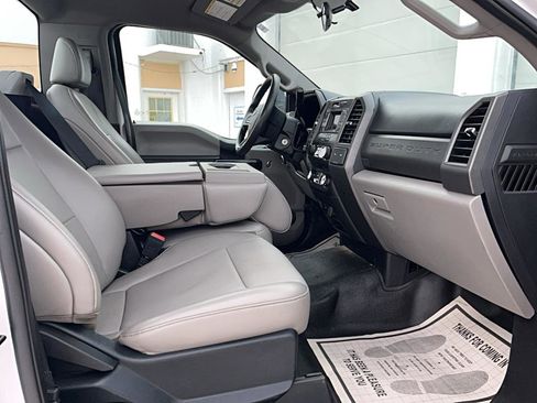 Used 2020 Ford F350 XL w/ Power Equipment Group image 13