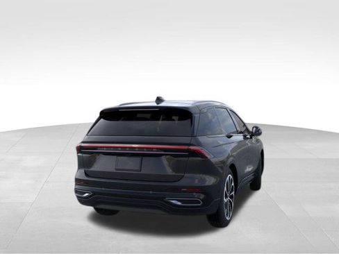 New 2026 Lincoln Nautilus Reserve AWD/4WD image 9