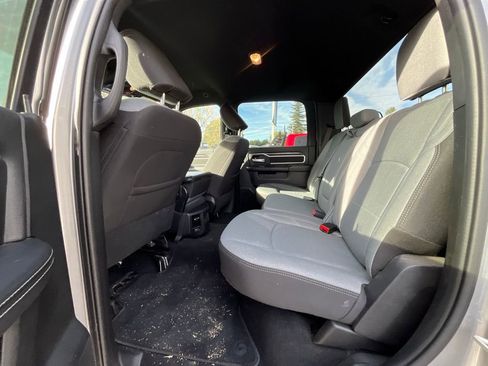 Used 2024 RAM 2500 Big Horn image 10