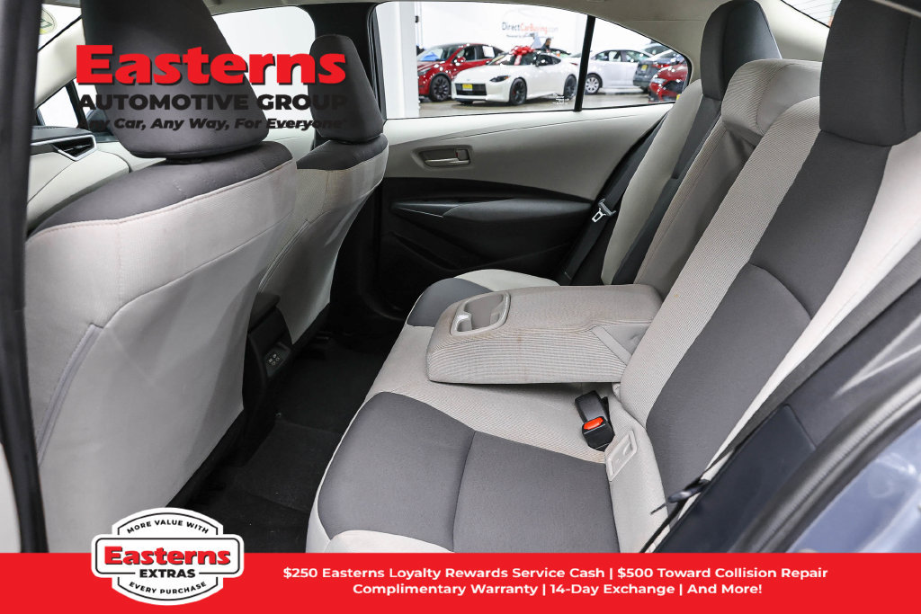 Used 2024 Toyota Corolla LE FWD image 21