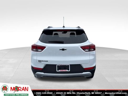 Used 2022 Chevrolet TrailBlazer LT w/ LPO, Blackout Package image 4