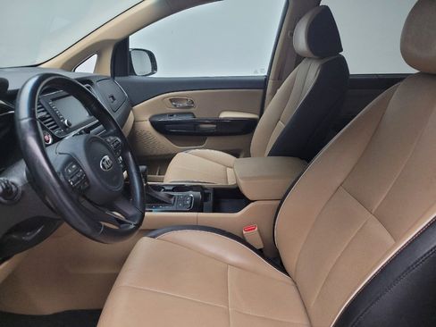 Used 2017 Kia Sedona EX FWD image 17
