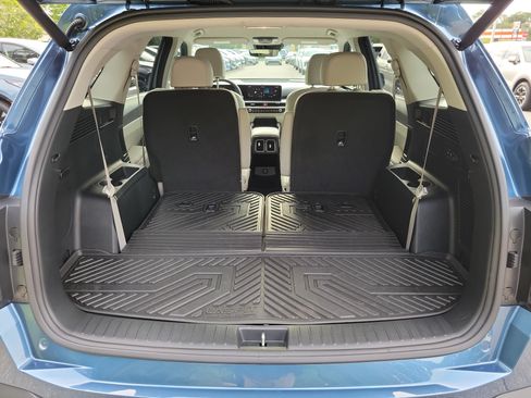 Certified 2025 Kia Sorento EX FWD image 14