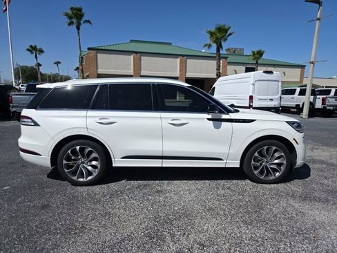 Used 2023 Lincoln Aviator Grand Touring image 4