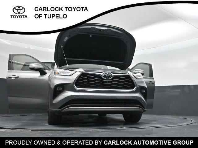 Used 2025 Toyota Highlander Platinum AWD/4WD image 68