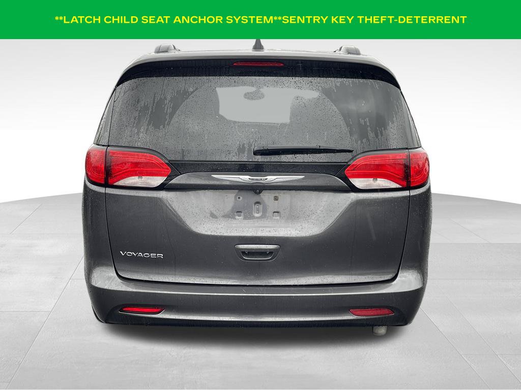 Used 2021 Chrysler Voyager Lxi FWD image 10