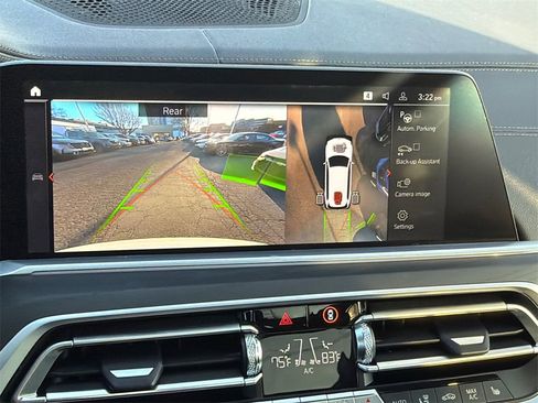 Used 2022 BMW X7 xDrive40i w/ Premium Package image 30