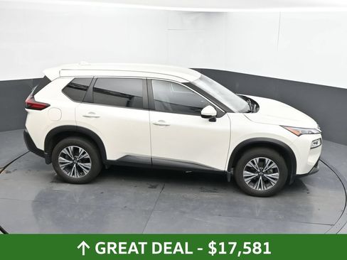 Used 2023 Nissan Rogue SV FWD image 39
