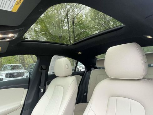 Certified 2023 Mercedes-Benz CLA 250 4MATIC image 6