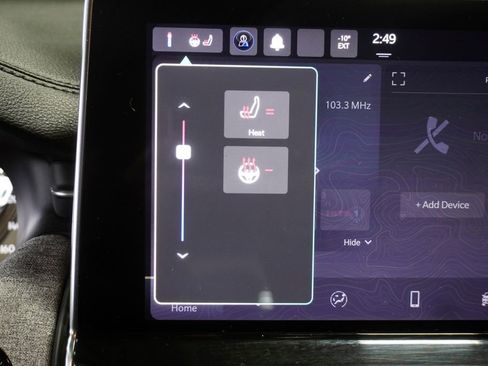 Used 2023 Jeep Compass Latitude image 16