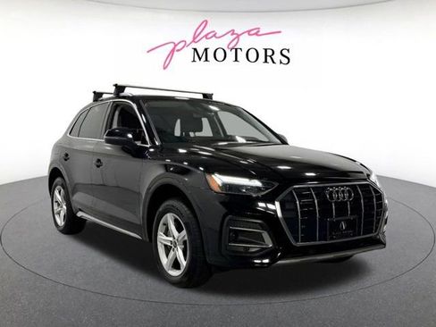 Certified 2023 Audi Q5 Premium AWD/4WD image 3