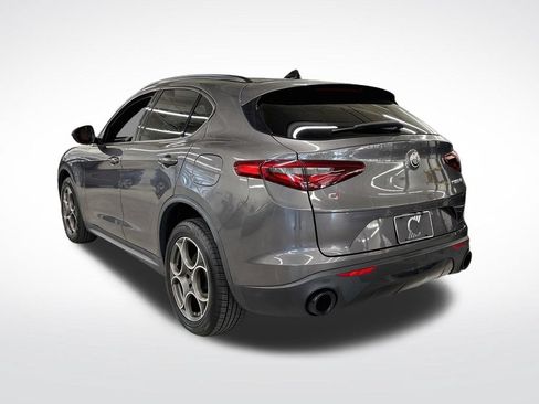 Used 2023 Alfa Romeo Stelvio Sprint AWD/4WD image 3