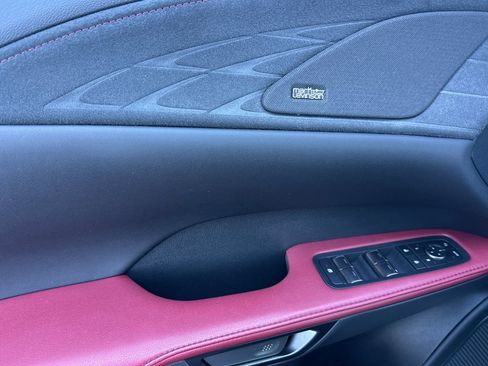 Used 2023 Lexus RX 500h F Sport image 12