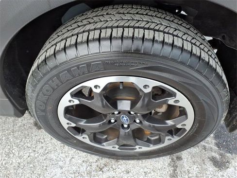 Used 2023 Subaru Crosstrek 2.0i image 6