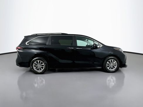 Certified 2024 Toyota Sienna XLE w/ XLE Plus Package AWD/4WD image 8