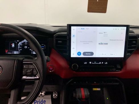 Used 2024 Toyota Sequoia TRD Pro AWD/4WD image 19