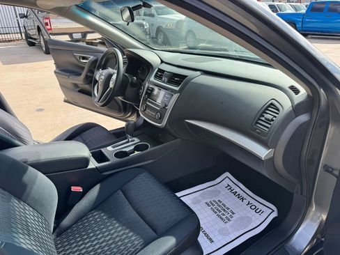 Used 2017 Nissan Altima 2.5 S w/ Power Driver Seat Package image 38