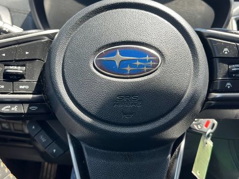 Used 2018 Subaru Crosstrek 2.0i Premium AWD/4WD image 14